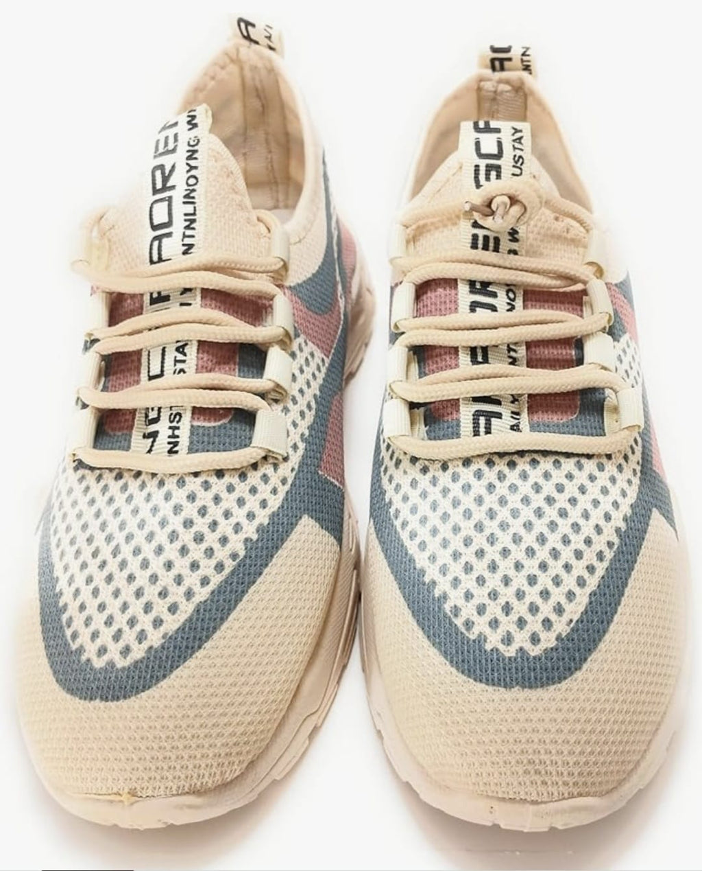 Tenis deportivos transpirables con diseño geométrico y ajuste cómodo