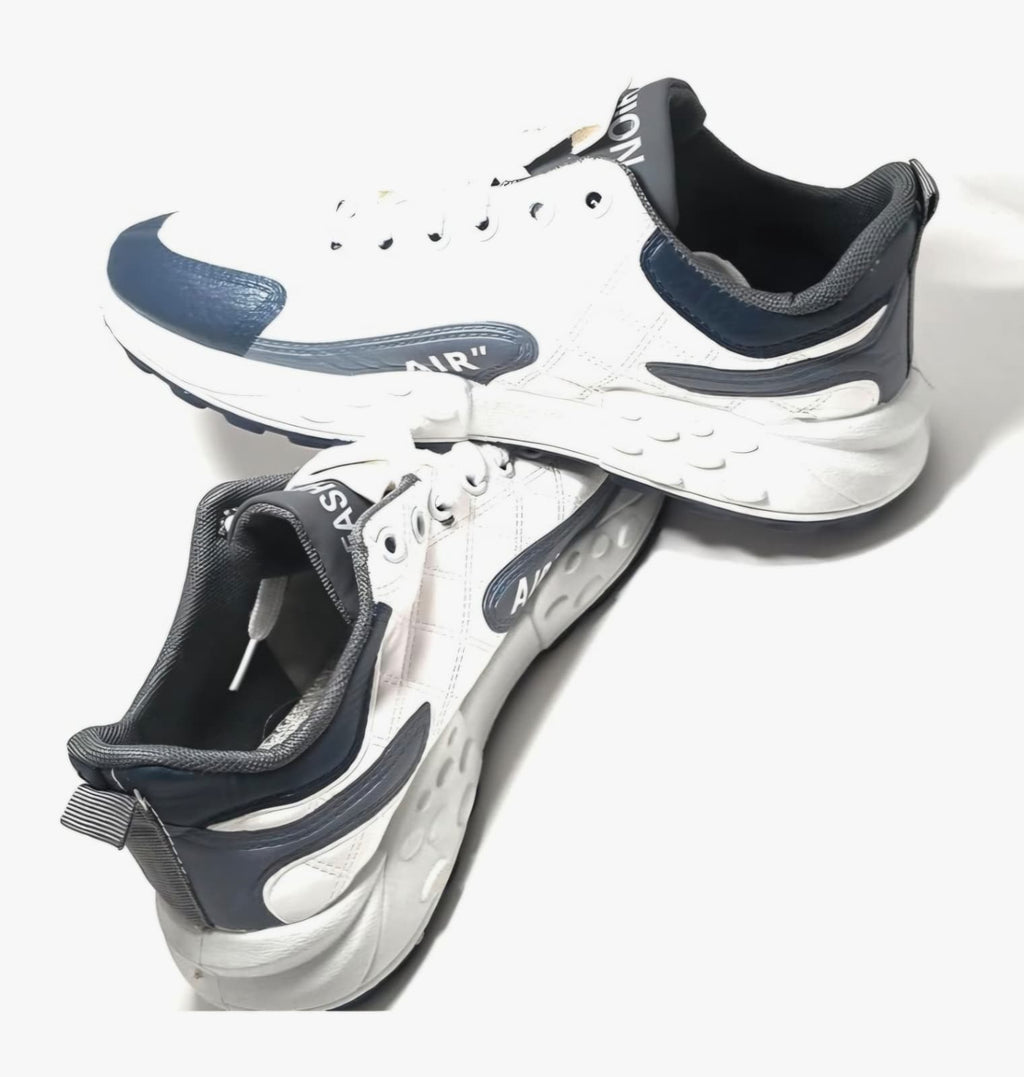 Tenis deportivos con diseño acolchado